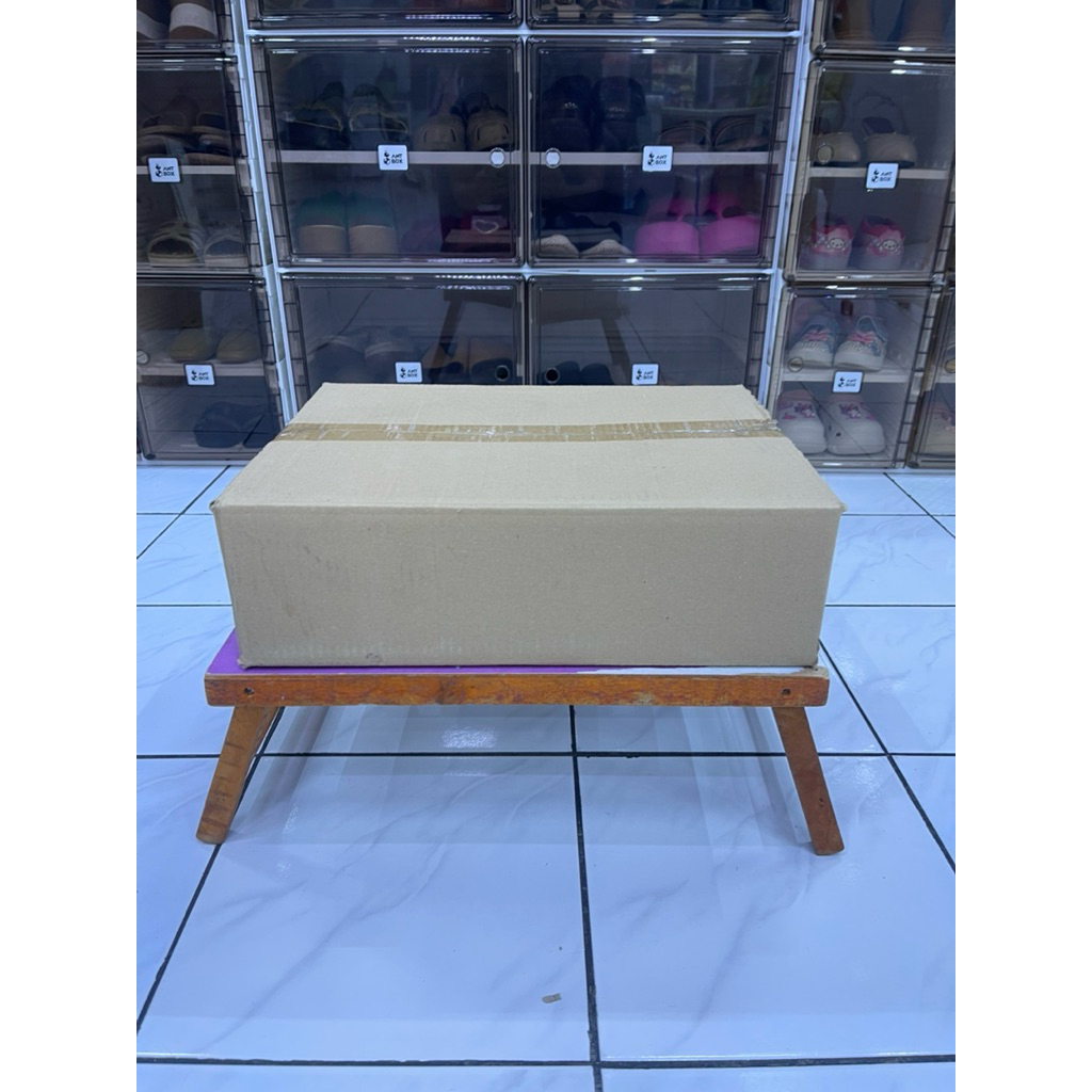 

Kardus 41 cm x 31 cm x 10 cm (450) Bekas Korlantas Double Wall