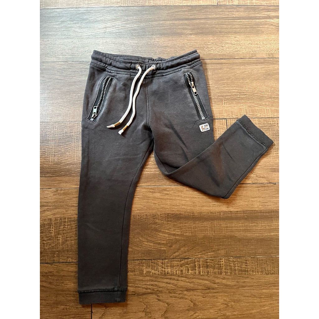 PRELOVED CELANA ANAK UNISEX HNM