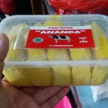 

tahu sutra kuning 10pcs