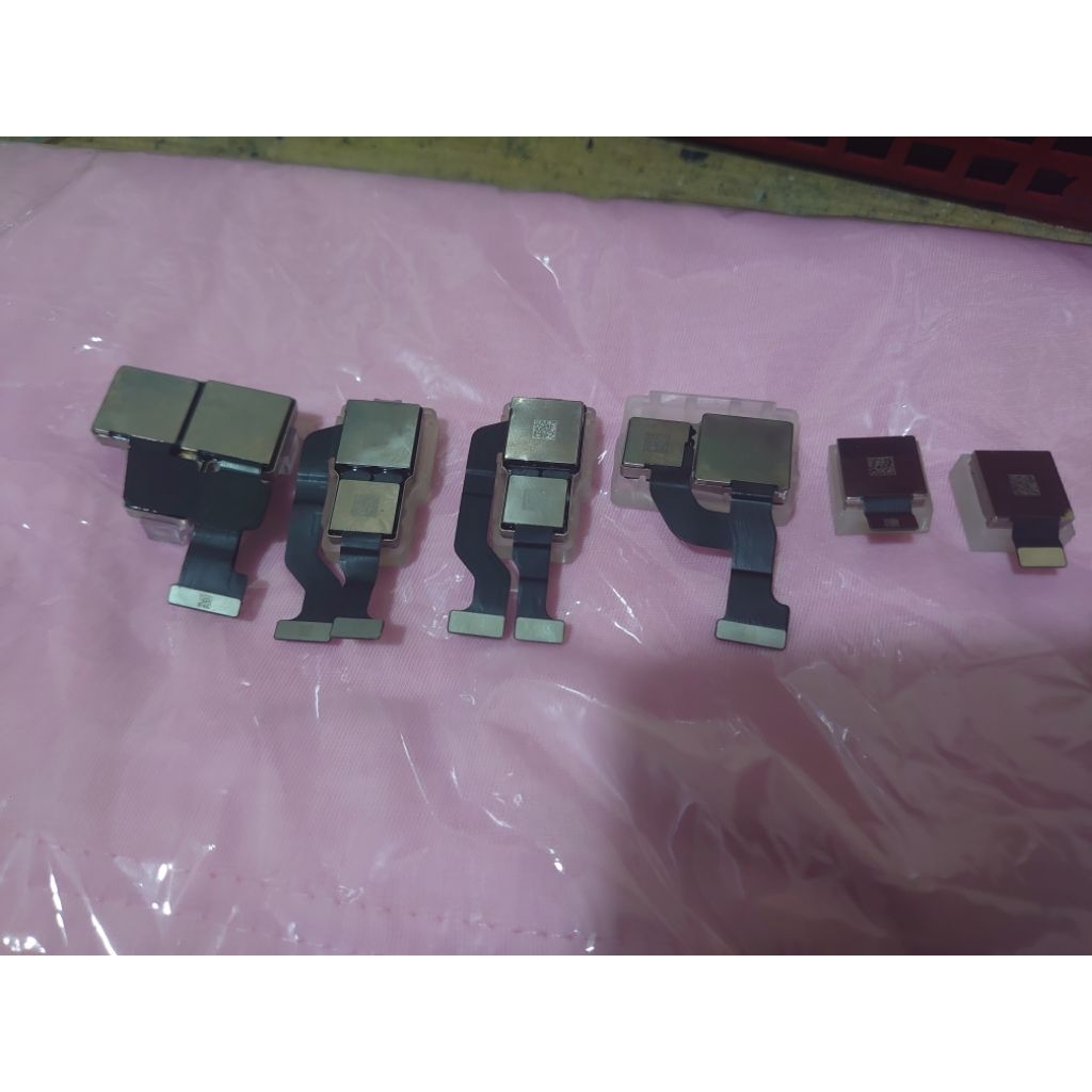 camera belakang iphone 11 pro ori copotan