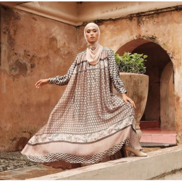 preloved dress zaskia sungkar