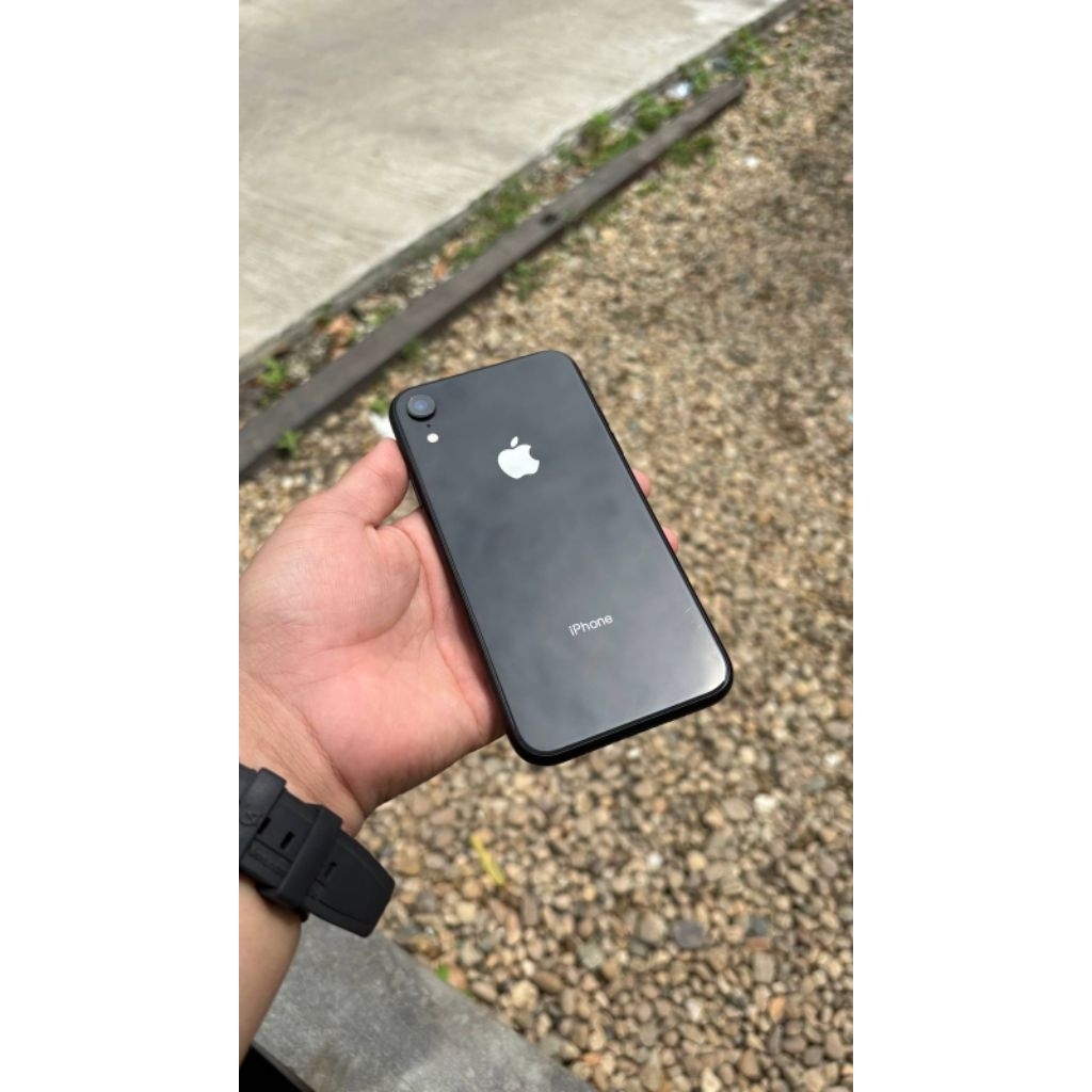 apple iphone XR 128gb Beacukai