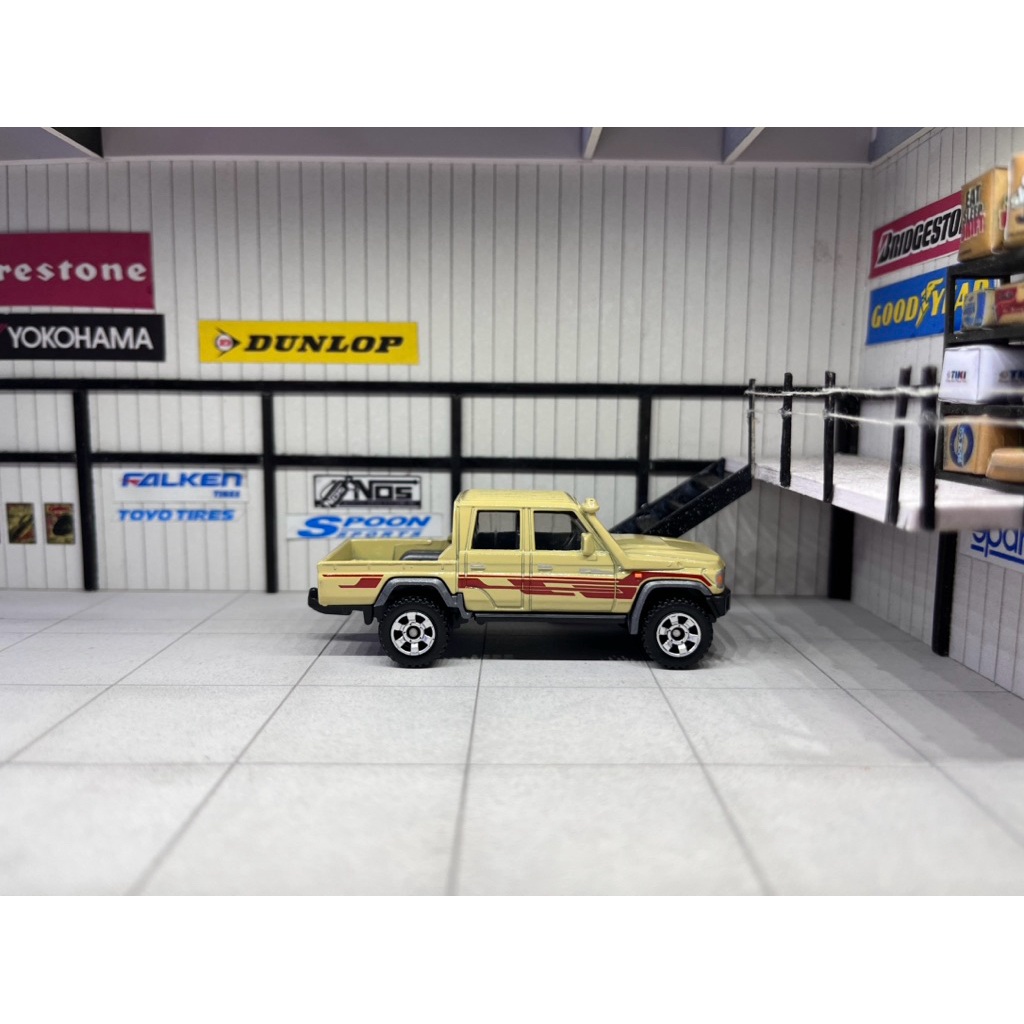 Matchbox toyota land cruiser
