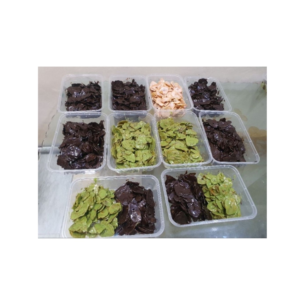 

keripik pisang lumer,keripik pisang cokelat lumer box 500 ml 150 gram