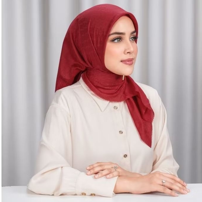 TAPIS EMBOSSED CHILI PEPPER BUTTONSCARVES JILBAB MERAH