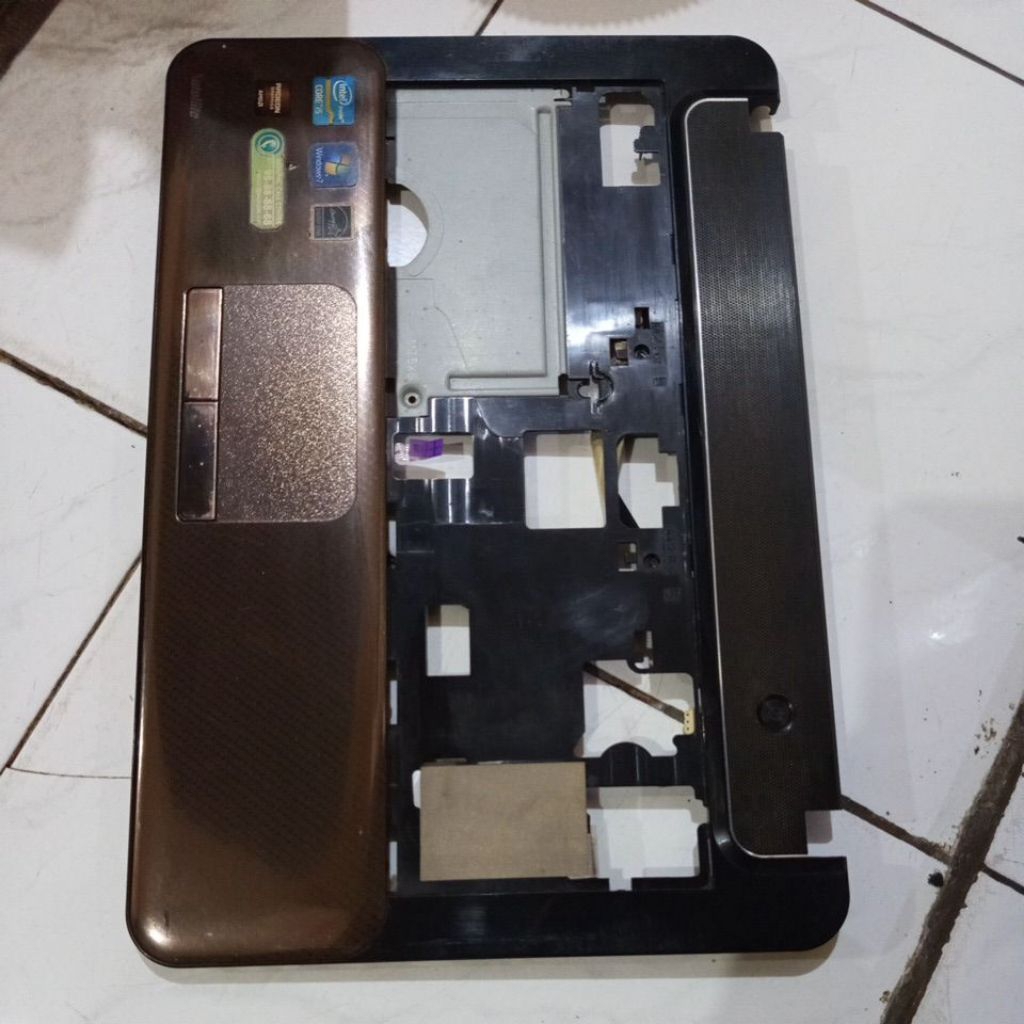 Casing Keyboard Palmrest Toshiba M840