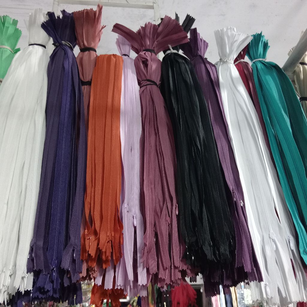 resleting jepang yee 20inch/3 pcs