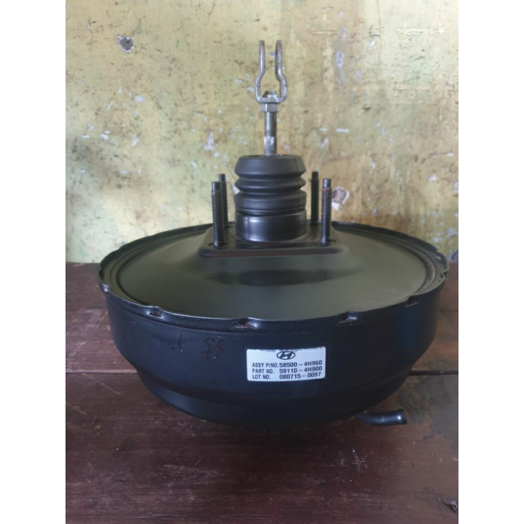 Booster boster rem servo rem Hyundai H1 original asli