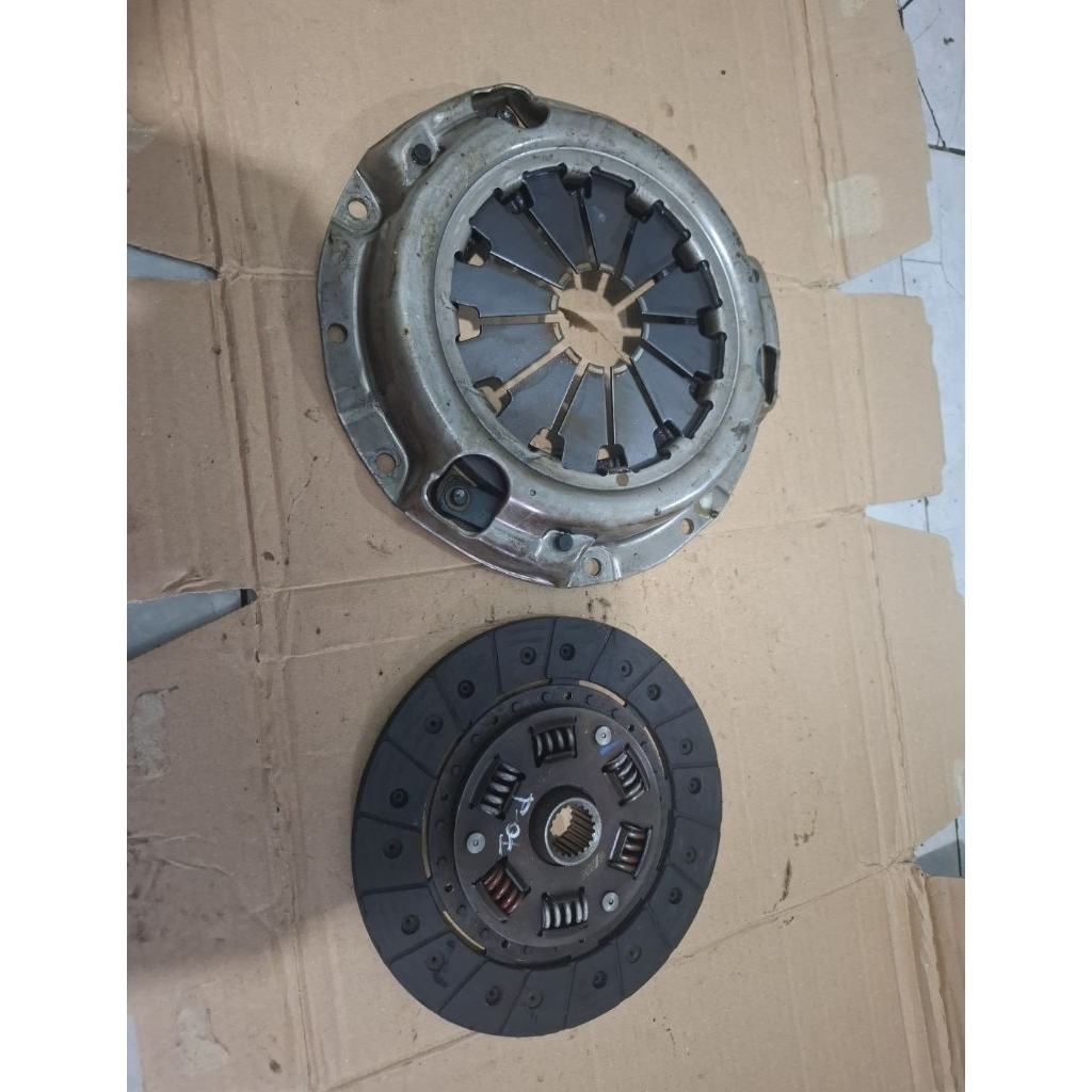 cover clutch matahari kopling kampas kopling ford laser 1.3 86-97
