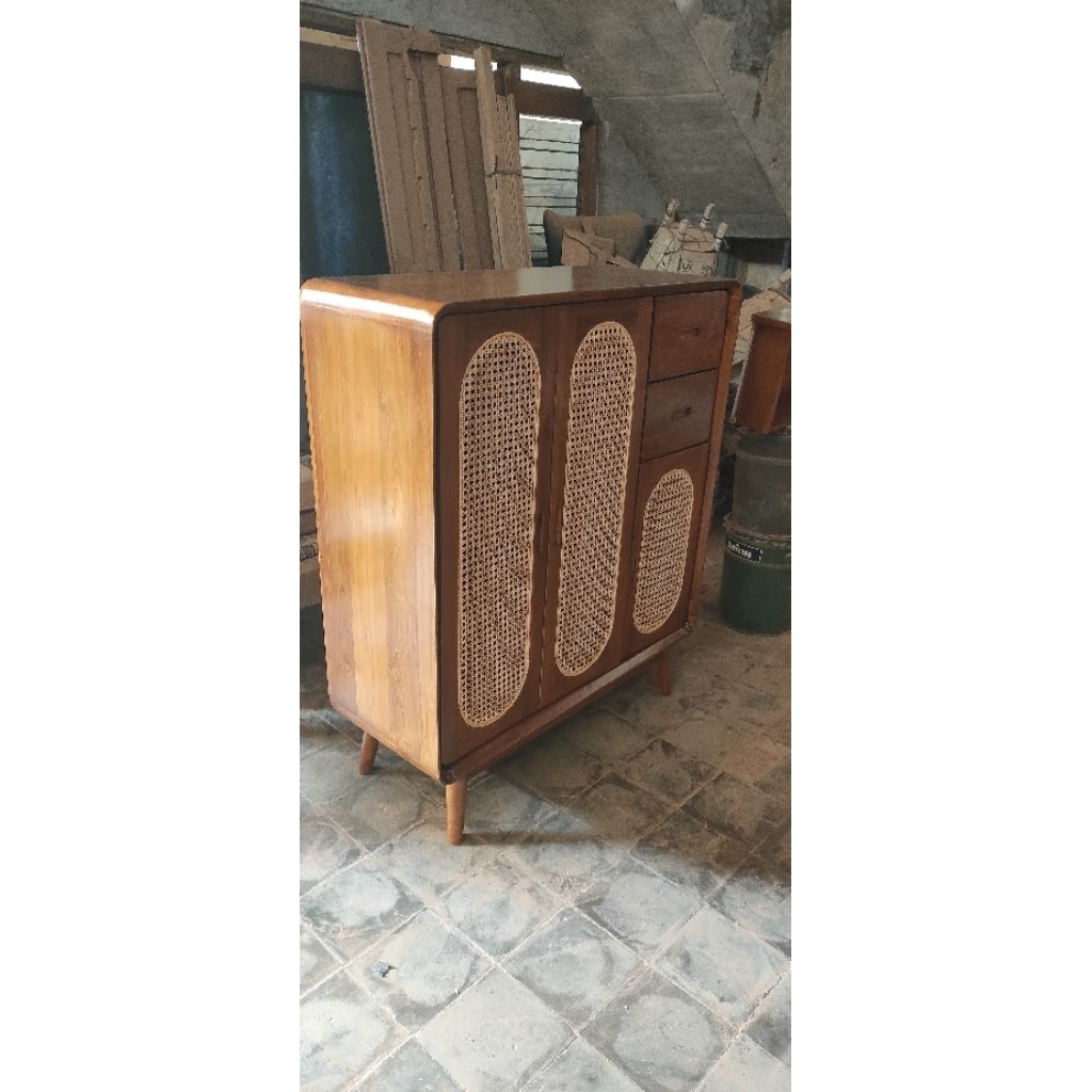 Almari Rotan Lemari rotan Lemari rak jati rotan