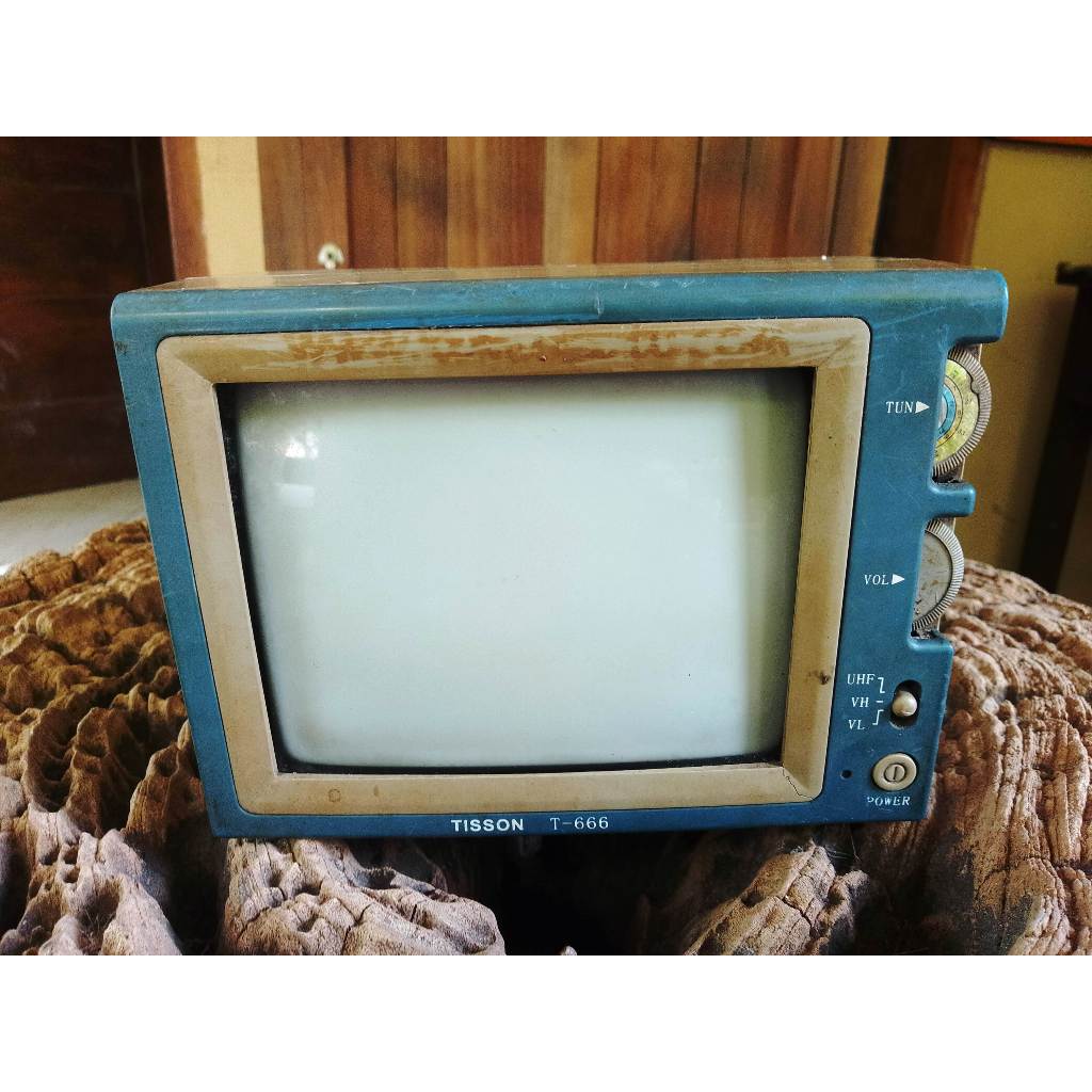 TV Mini Tisson kondisi mati Display Only