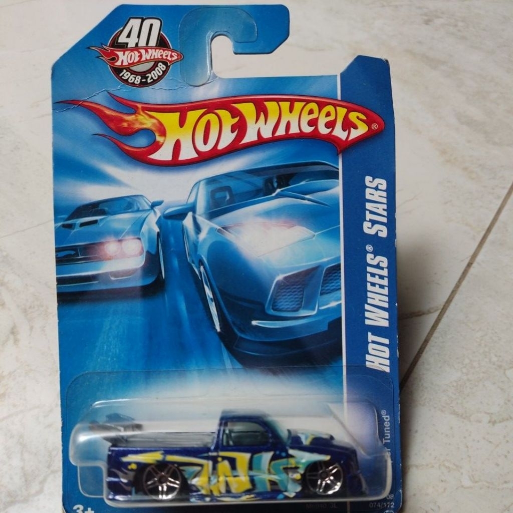 Hot Wheels Stars Super Tuned