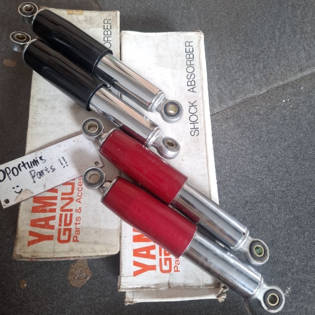 Shockbreaker shock belakang V75 V80 merah hitam | 1EM-F2210-H6