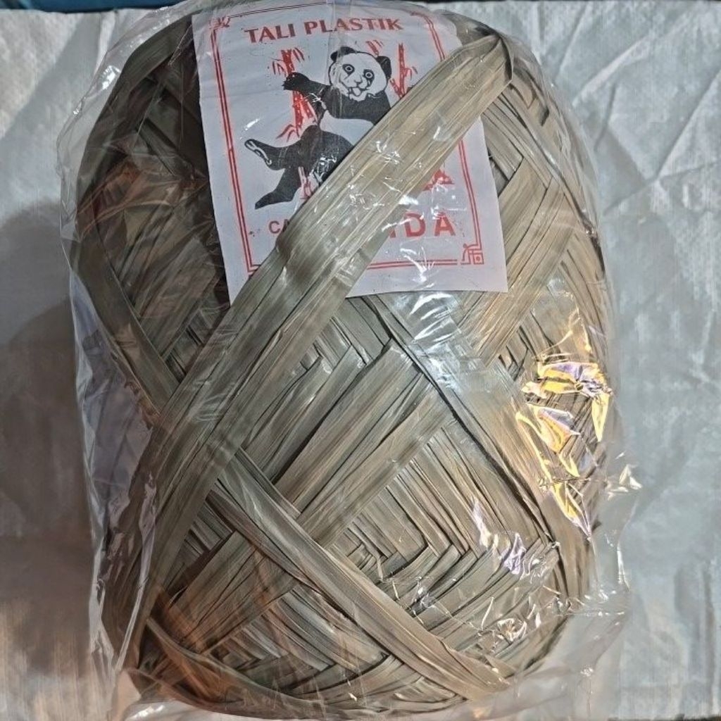 

Tali rafia super netral abu abu 1 KG pass