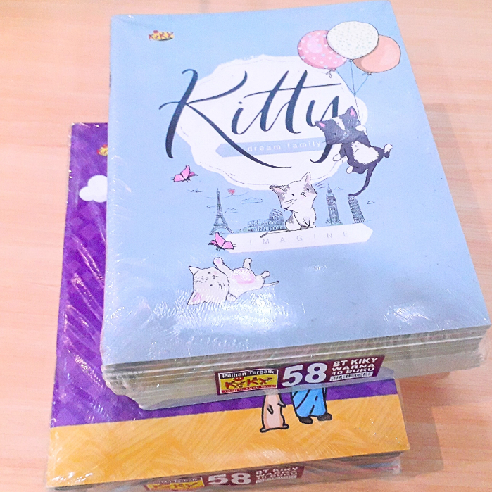 

Buku Tulis Berwarna KIKY 58 Lembar (0010002)