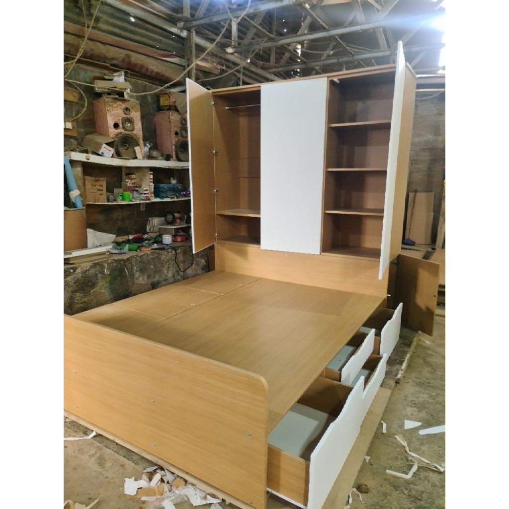 DIVAN PLUS TEMPAT TIDUR MODERN ELEGAN UK 200X160