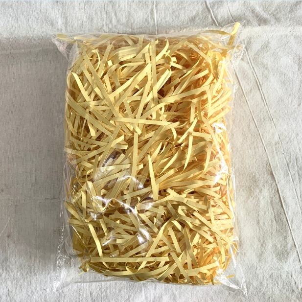 

kertas cacah warna warni shredded paper untuk isian hampers packing dll 30gr