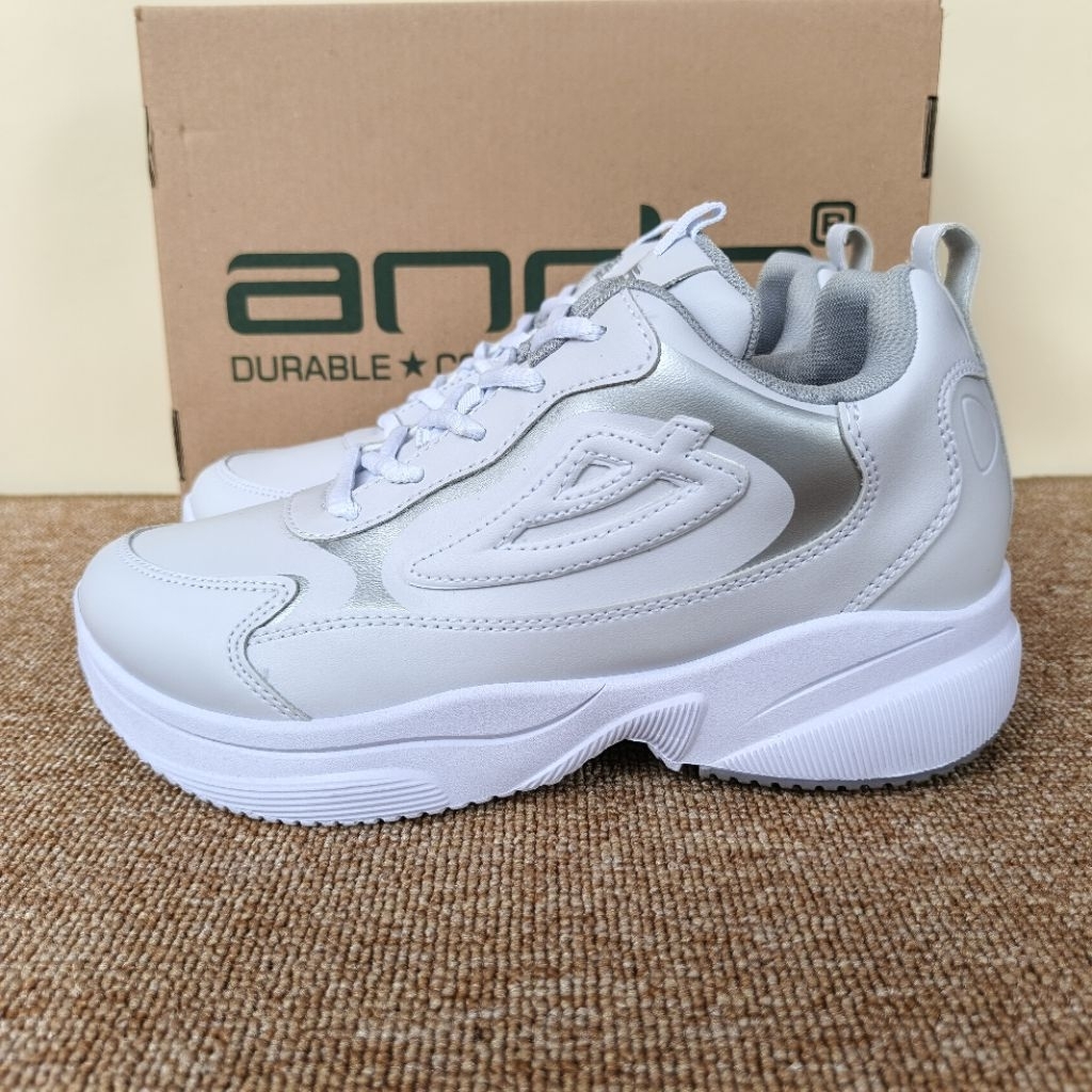 Sepatu Ando Gummy putih perak white silver
