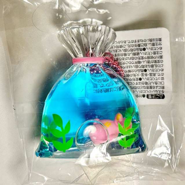 Trinkets Gotochi Keychain Fish Bags Aquarium Tank Figure Miniature Gacha Keyring