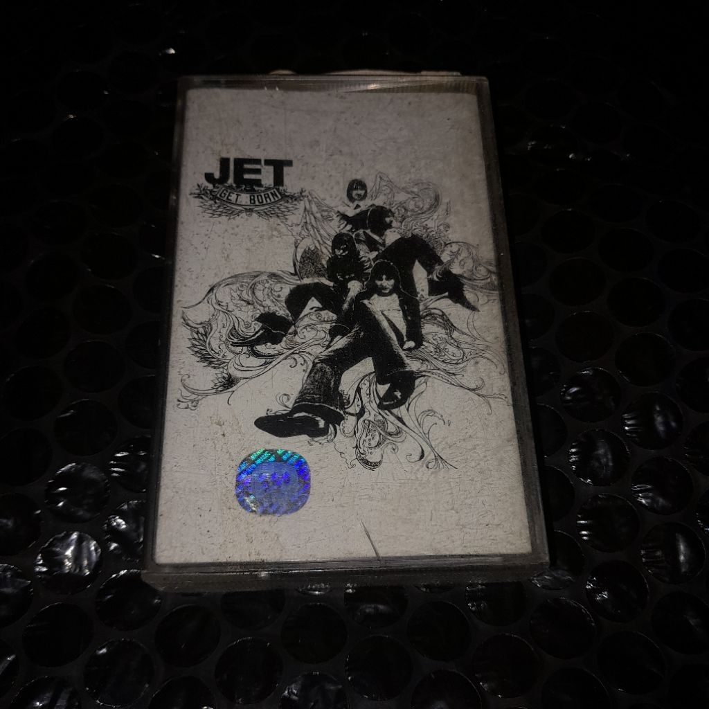 kaset pita jet band get born