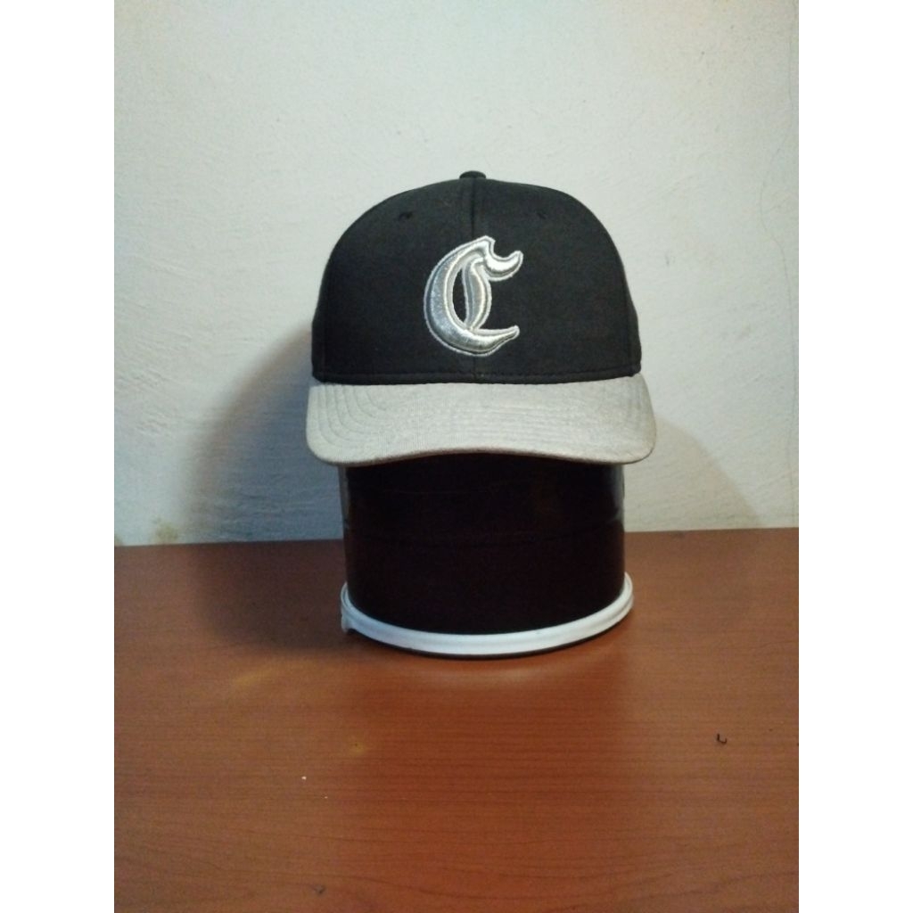 Topi Tipings Visor Pendek