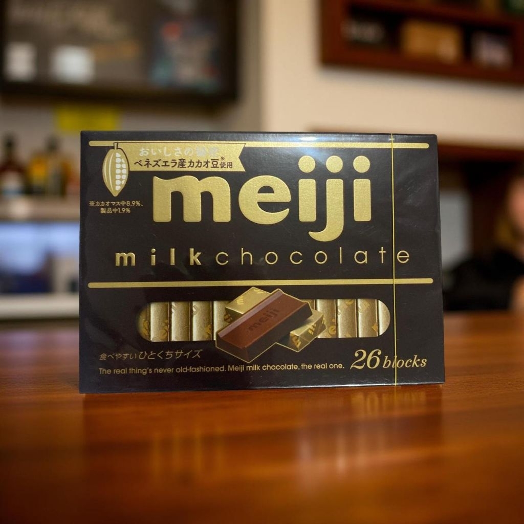 

MEIJI MILK CHOCOLATE ISI 26 Blocks JAPAN ORIGINAL