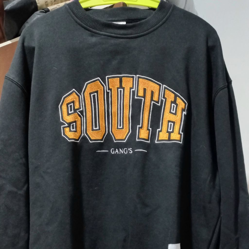 [PRELOVED] Russ & co Sweater Crewneck Pria Black - XXXL