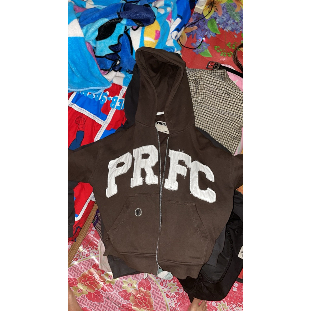 BANDLING PAKET PRADAE PREFACE