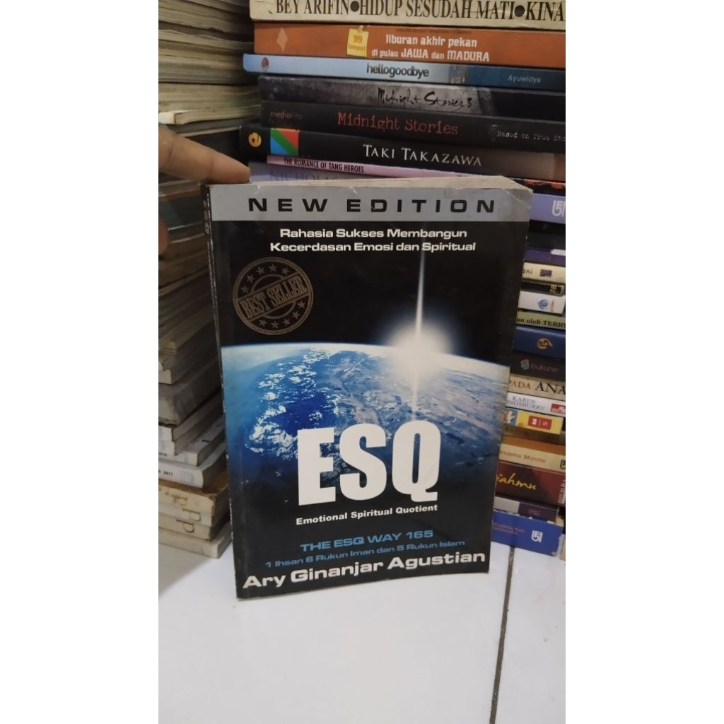 BUKU ESQ, ARY GINANJAR AGUSTIAN