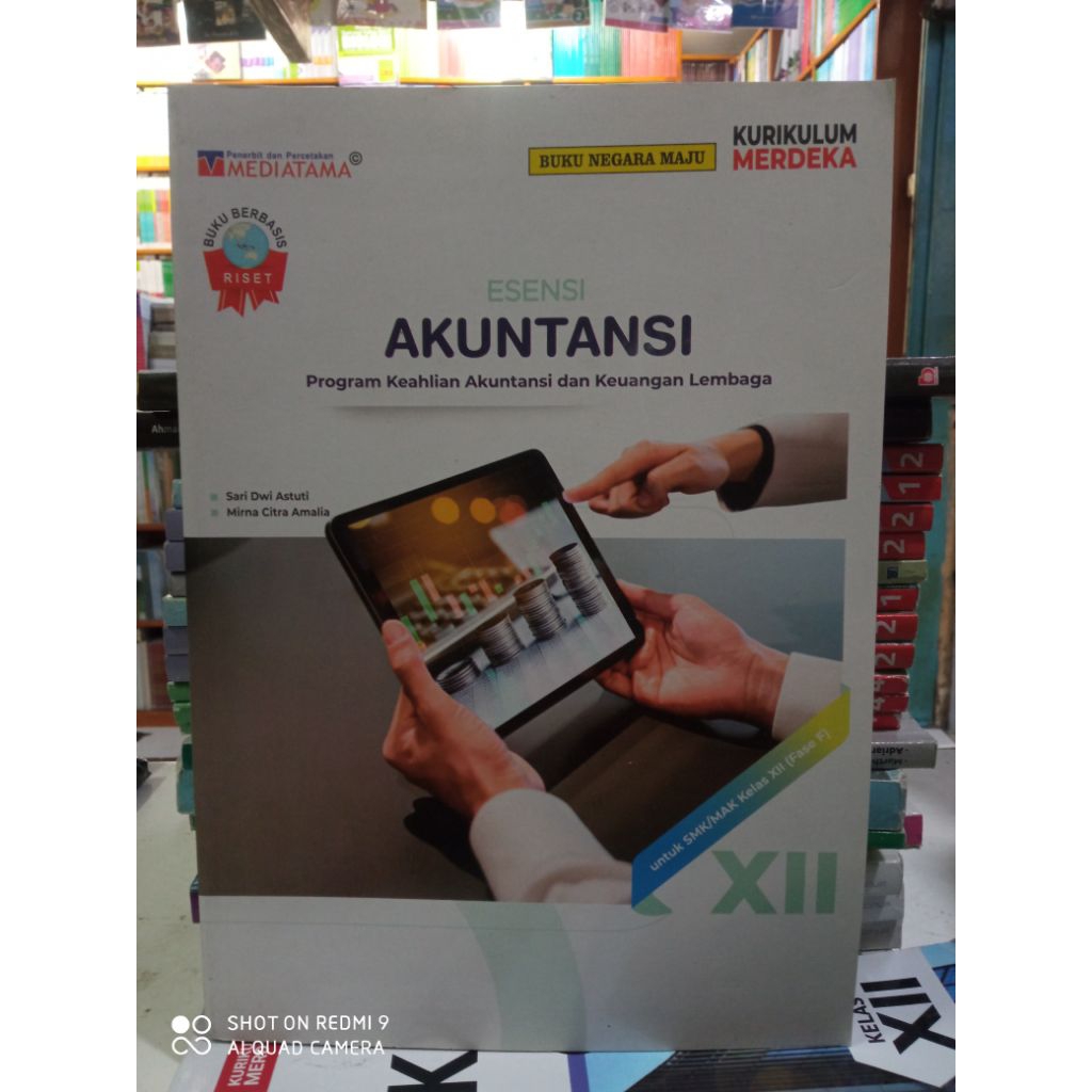 Buku esensi akuntansi untuk SMK kelas 12 kurikulum merdeka mediatama