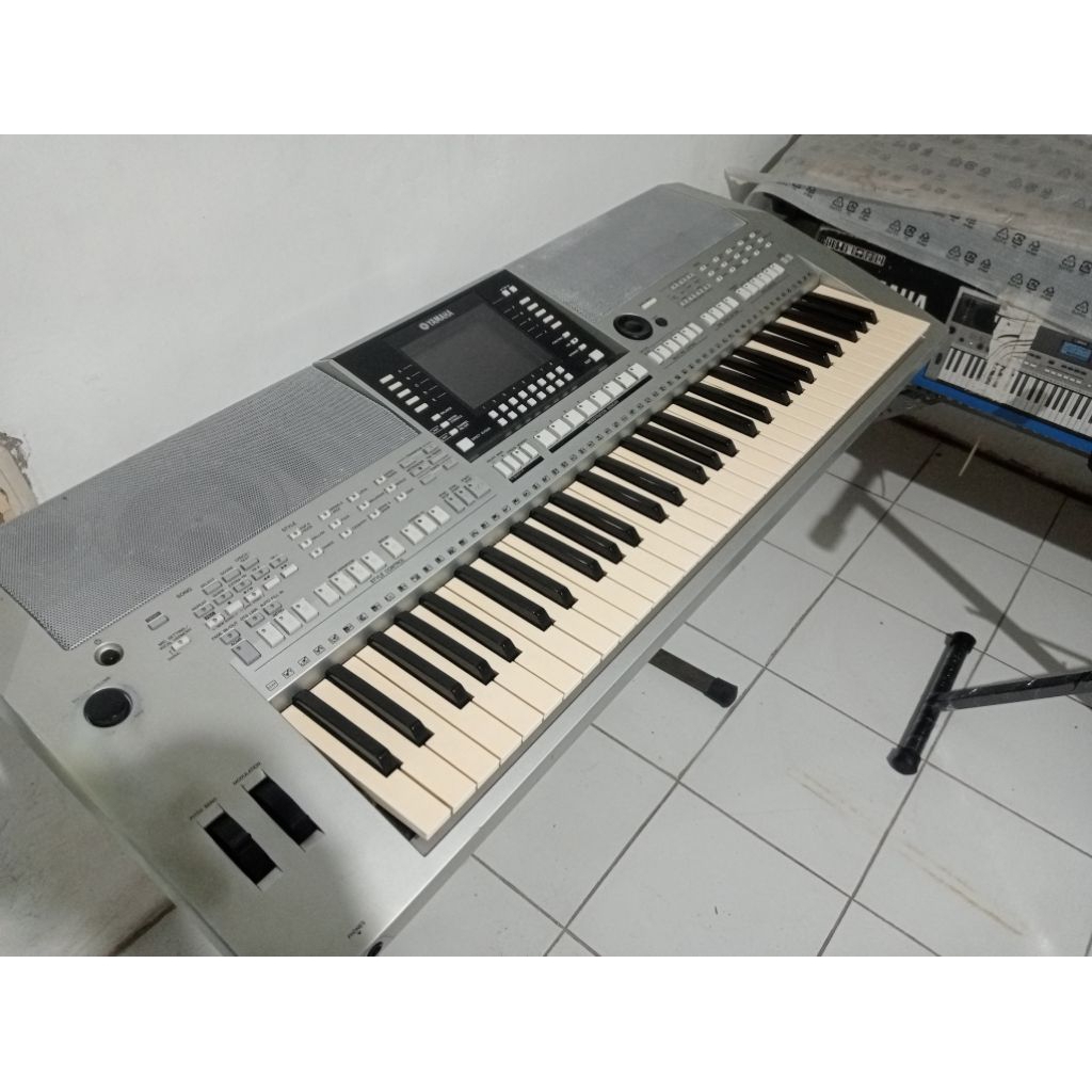 Keyboard Yamaha Psr S910