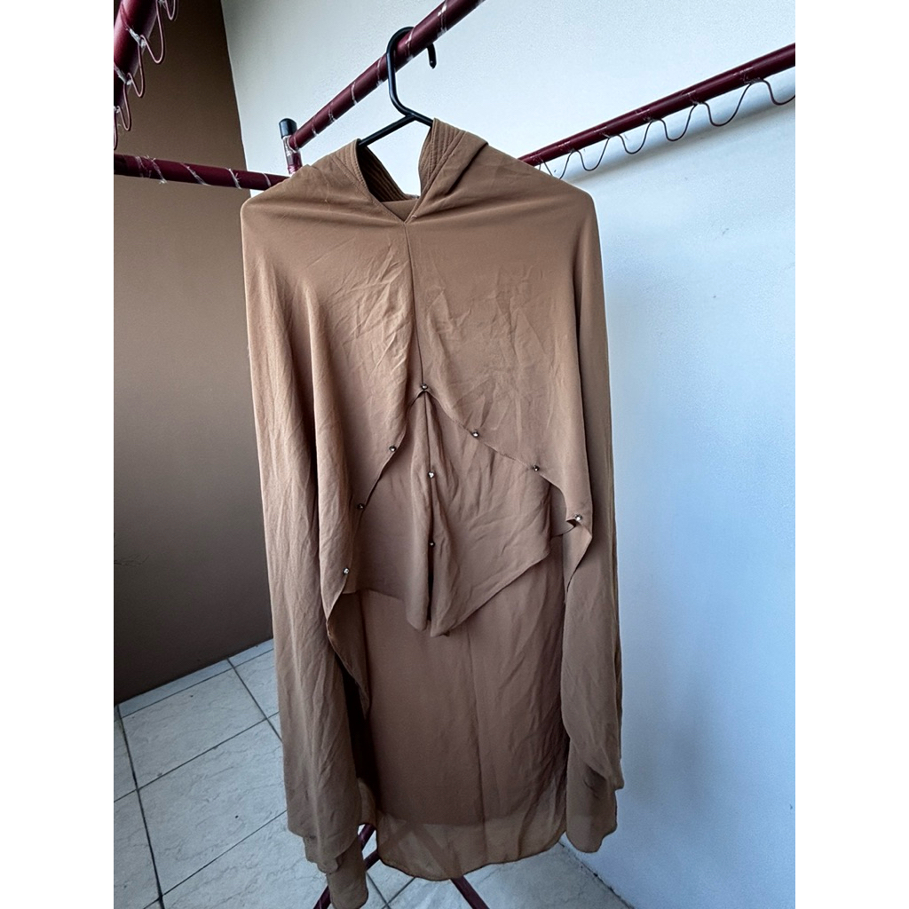 preloved | khimar instan syari/syar’i brand Raisa Hijab