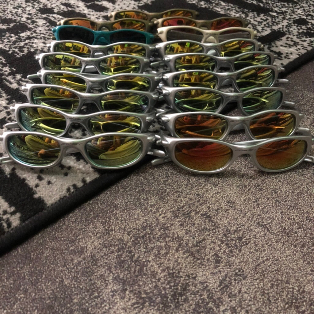 Vtg 00s Oakley Sunglasses Silver