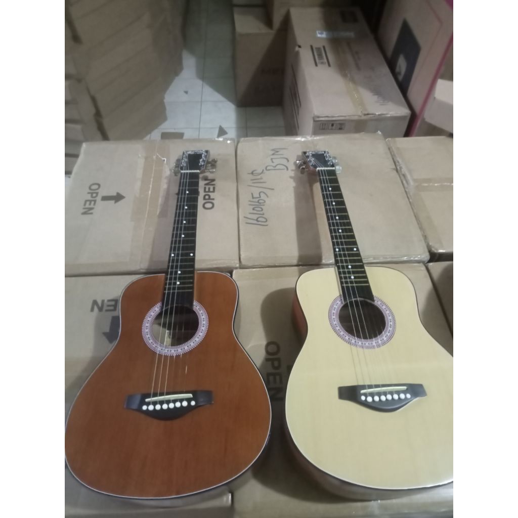OLSHOP BANJARMASIN - Gitar 3/4 junior Martin & CO new kualitas mantap