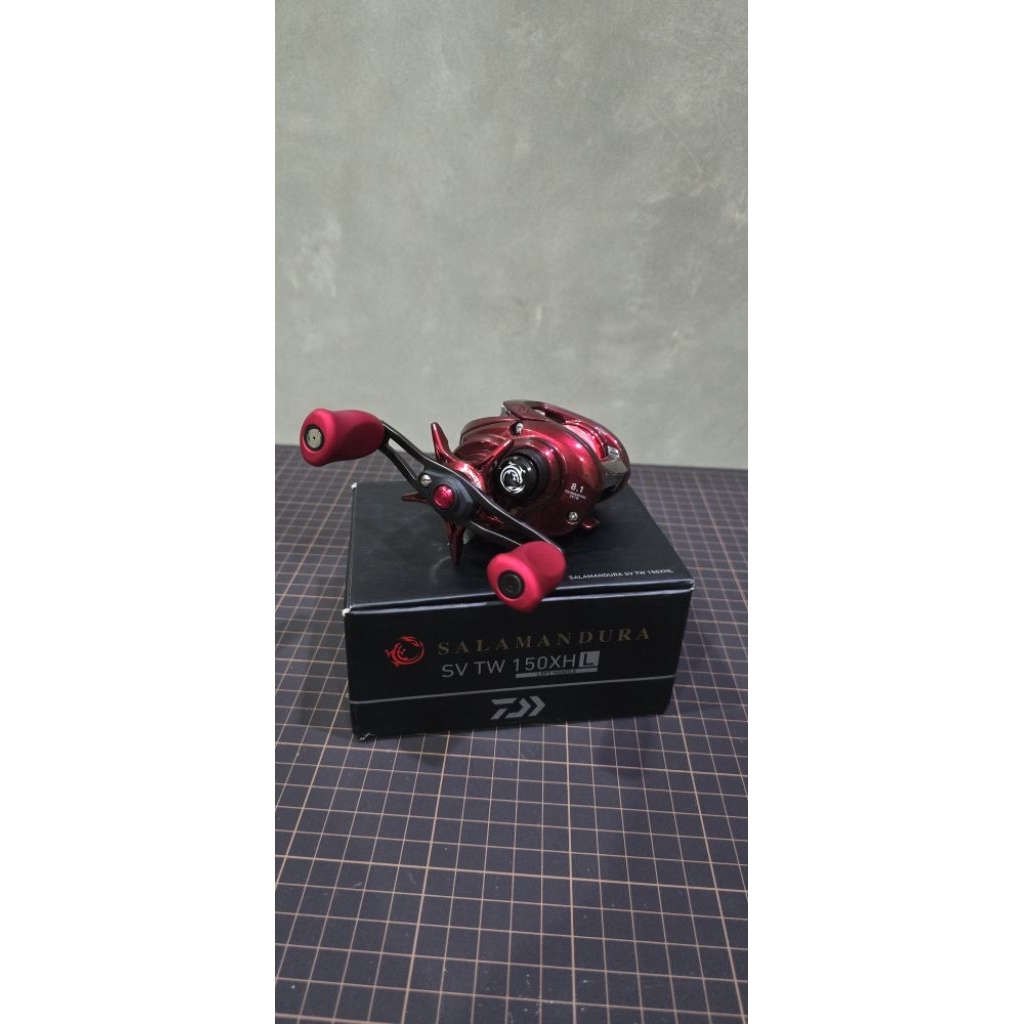 Reel Daiwa Salamandura SV TW 150 XHL