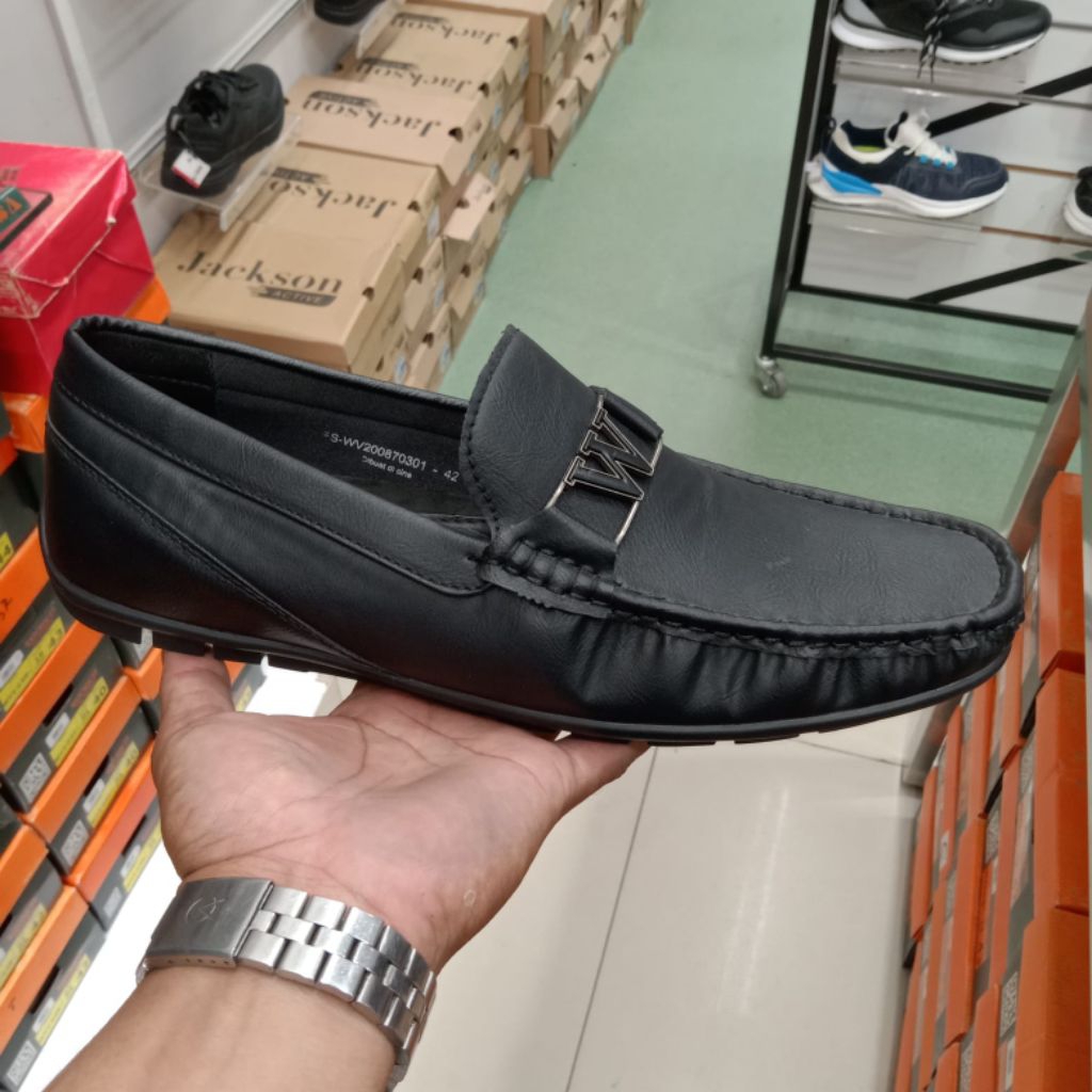 WATCHOUT SEPATU PRIA KEREN ORIGINAL