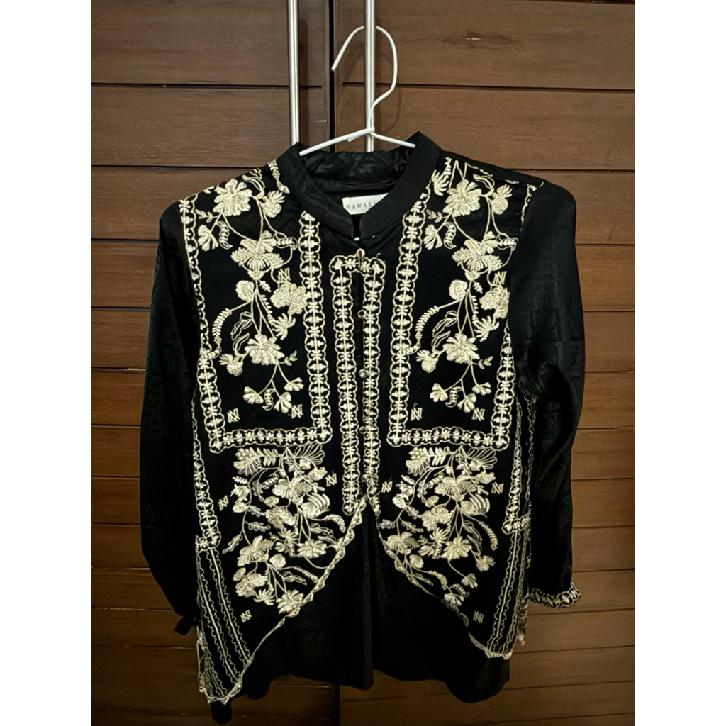 PRELOVED Nawasana Top & Skirt BLACK