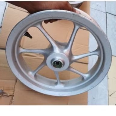 velg plek depan Honda Scoopy ring 12 original copotan
