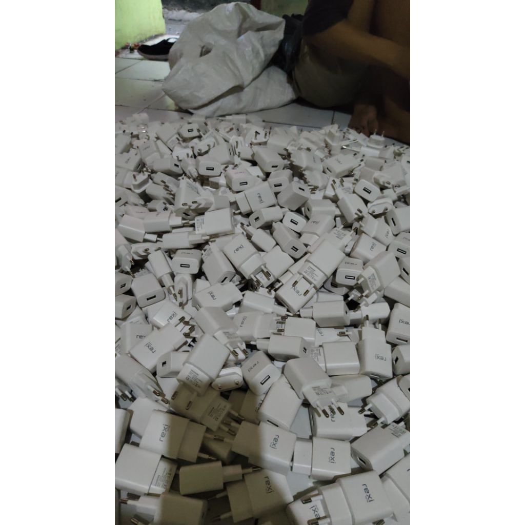 BATOK KEPALA CHARGER REXI