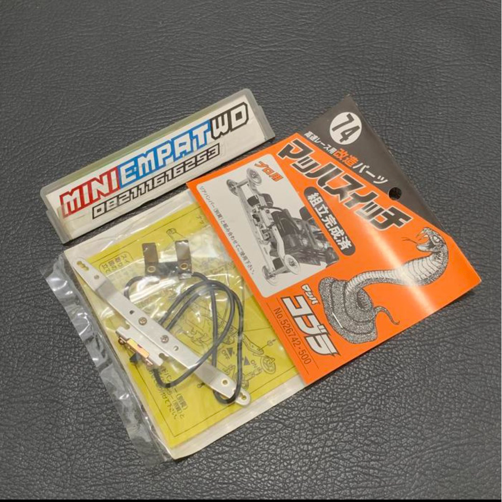 Mini 4wd saklar belakang chassis