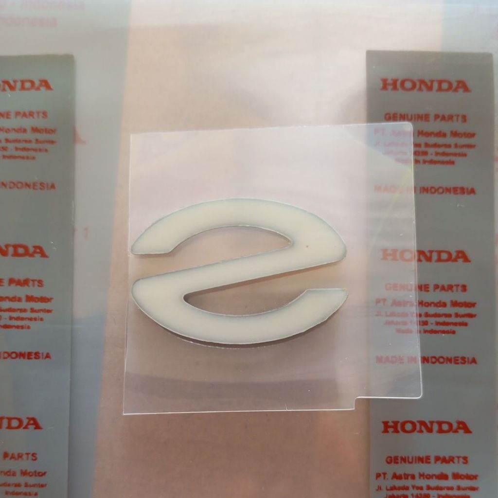 Terbaru Emblem Scoopy Huruf S 2017 2018 2019 2020 Original