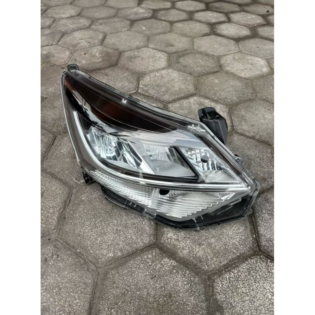 headlamp calya 2020 original