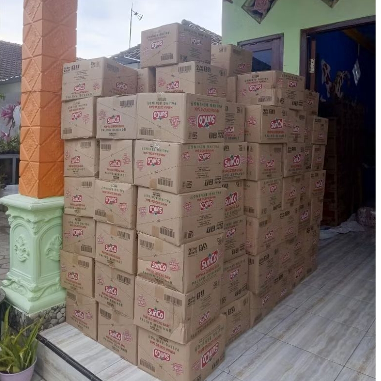 

MINYAK SUNCO 2 LITER (2 DUS)