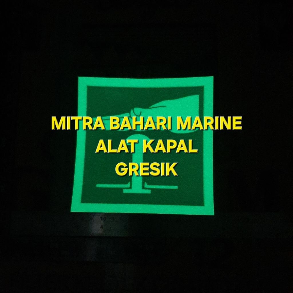 

Stiker IMO Symbol IMPA 334154 Emergency Stop Glow In The Dark