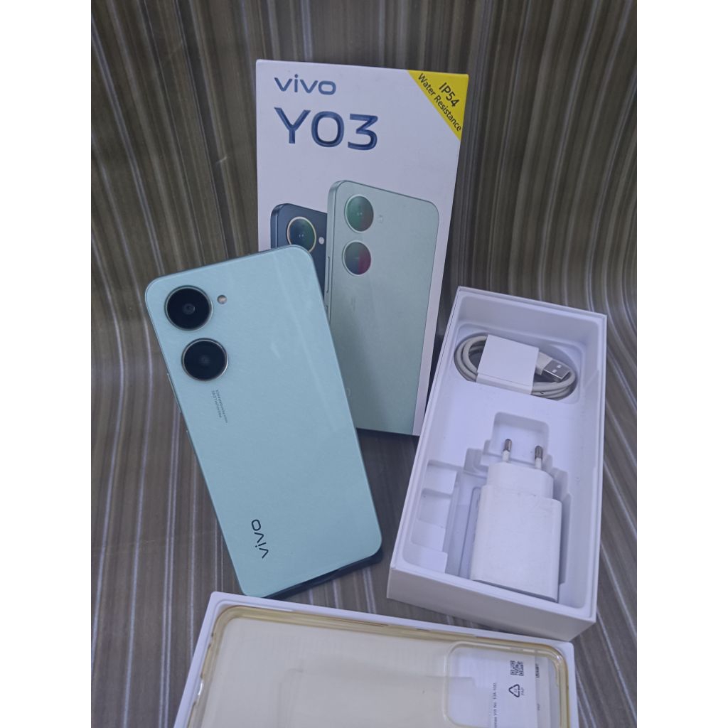 second VIVO Y03 Ram 4+4/64, android 15,IP54