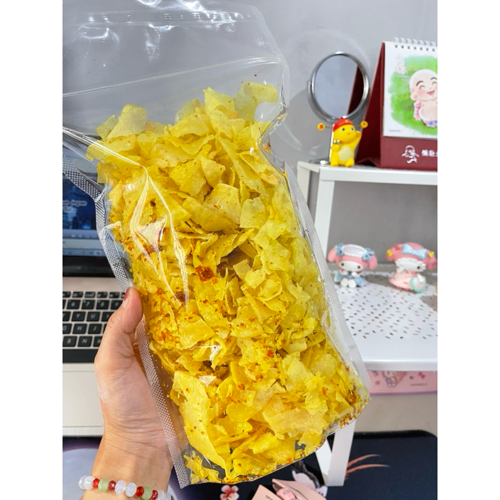 

Kripik Pinoh - Kunyit Asin