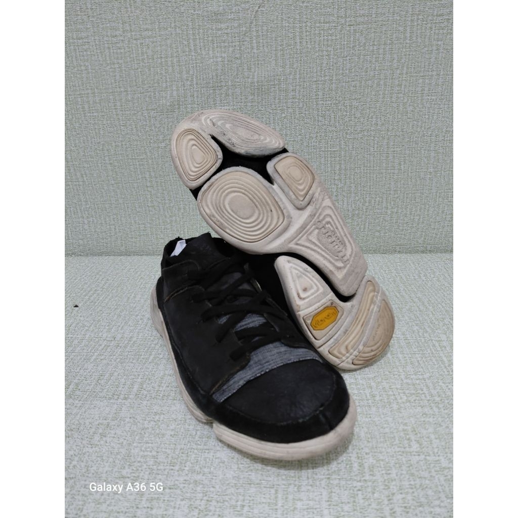 Clarks original Trigenic casual tapak vibram size 42 insole 26.5cm