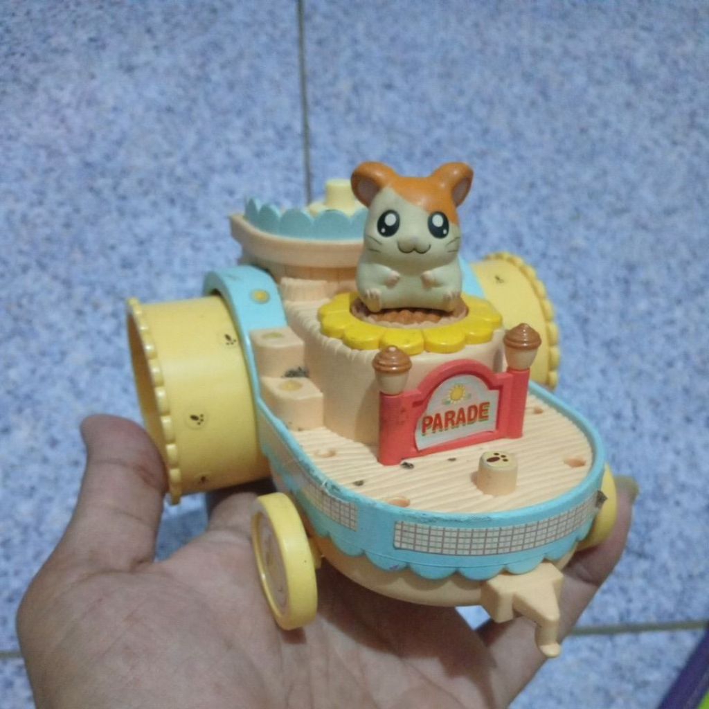 Figure Hamtaro Tottoko Hamutora Hammuchanzu Hamu Parade car Il Caro degli ham hams