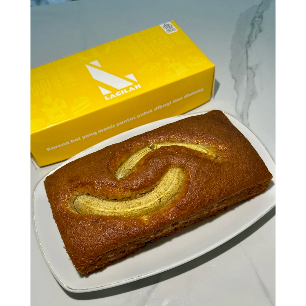 

Banana Cake Lagilah - Bolu Pisang Klasik Panggang dengan Tekstur Moist dan Wangi