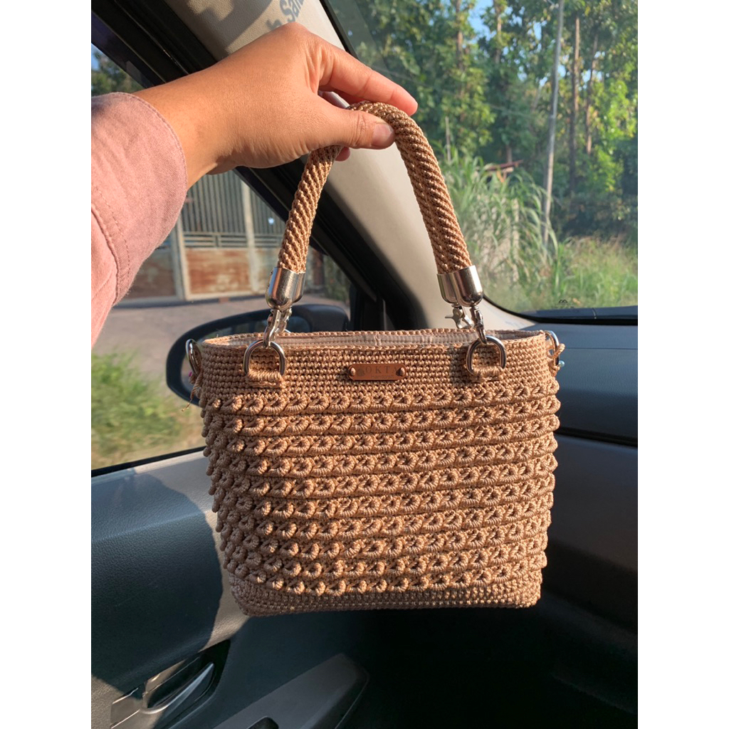 Tas Pesta Rajut Motif Makroni